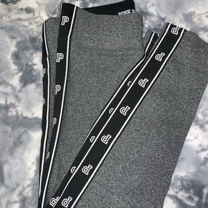 PINK Victoria’s Secret leggings